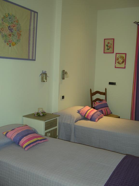 Bed And Breakfast San Martino Castignano Oda fotoğraf