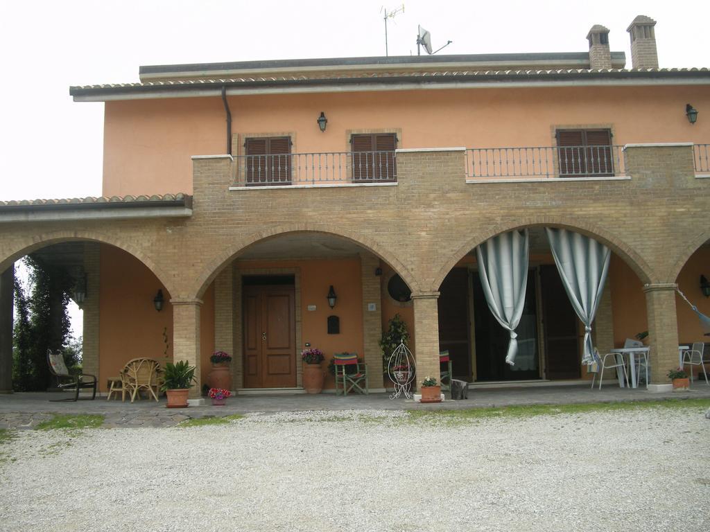 Bed And Breakfast San Martino Castignano Dış mekan fotoğraf