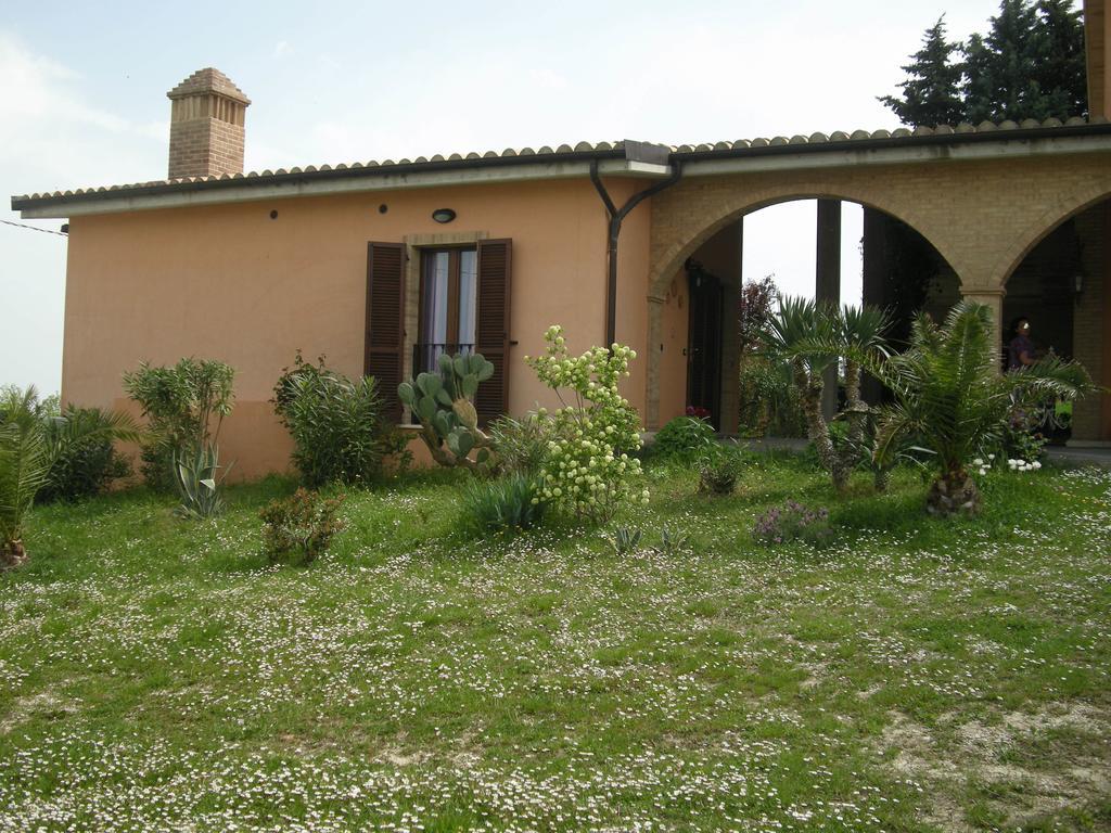 Bed And Breakfast San Martino Castignano Dış mekan fotoğraf